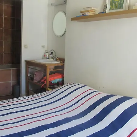 Hostnfly - Superb Near Montmartre