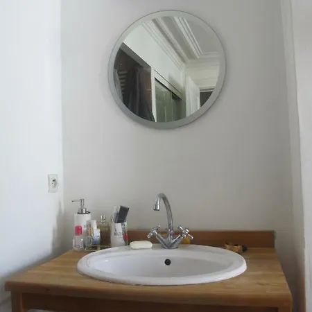 Hostnfly - Superb Near Montmartre Appartamento Parigi
